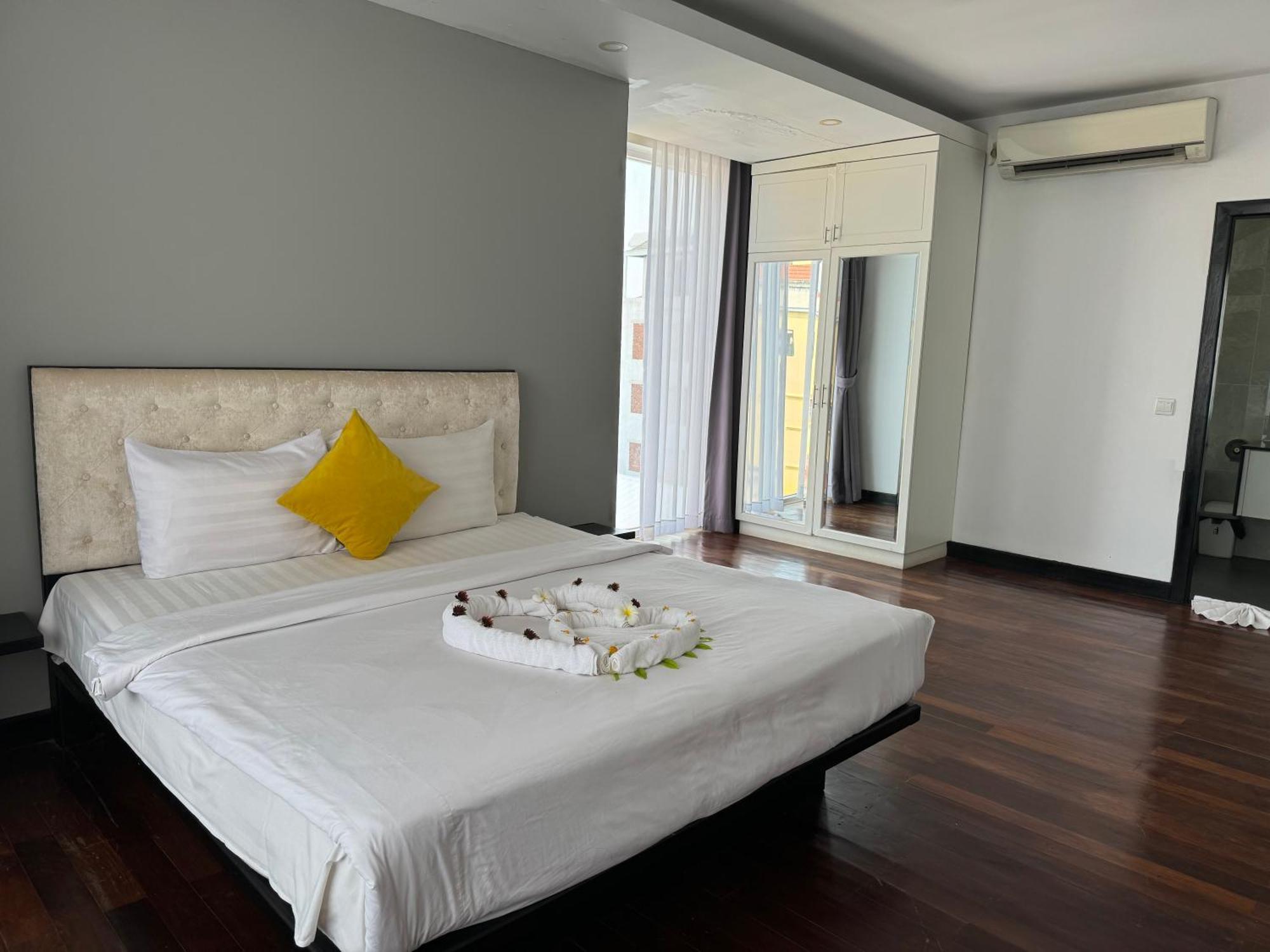 Hotel La Maravilla Siem Reap Exterior photo